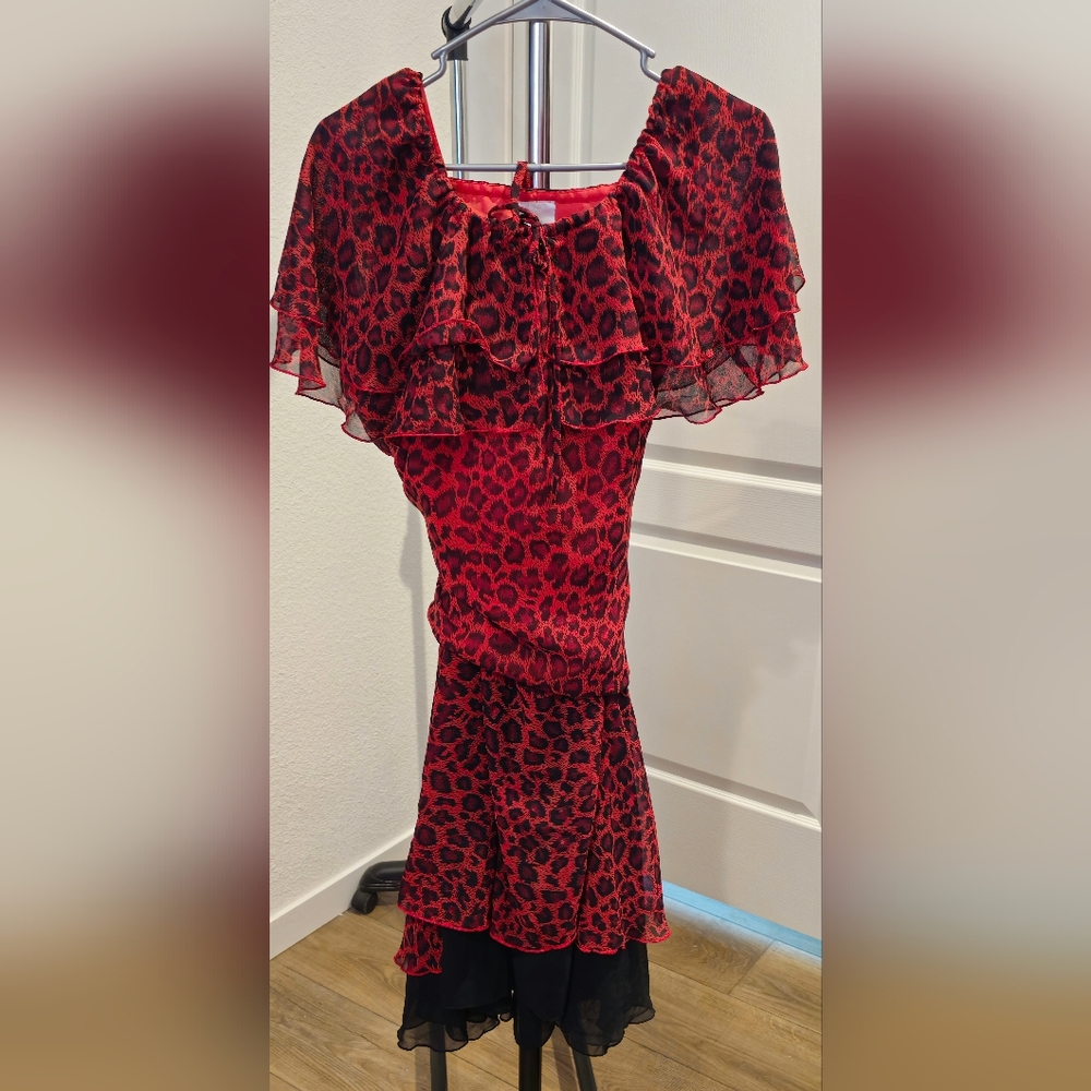 Roaman's skirt and blouse
